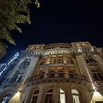 Ilisia Hotel 2*