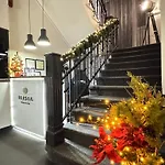 Ilisia Hotel