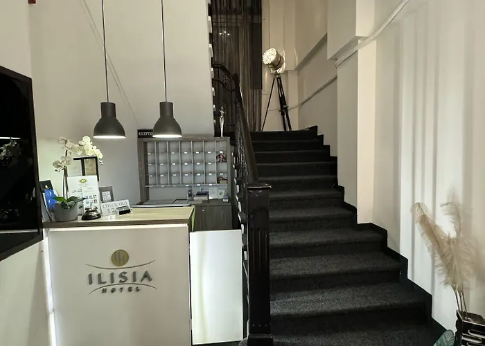 Ilisia Otel 2*