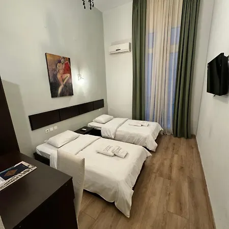 伊利西亚酒店 2* 塞萨洛尼基