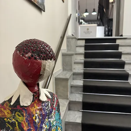 伊利西亚酒店 2*