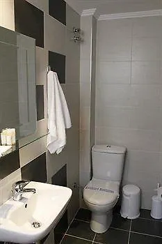 Hotel Ilisia 2*