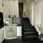 Ilisia Hotel 2*